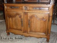 Buffet Louis XV en noyer.JPG